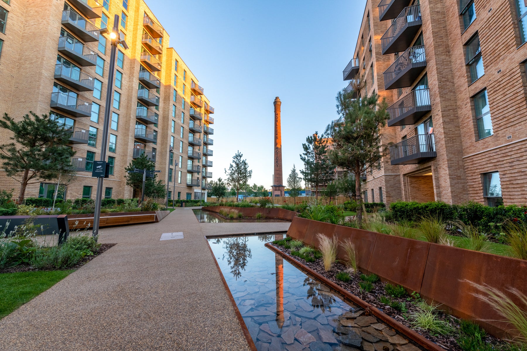 Corten vs Weathering-Steel: What’s the difference and does it matter?