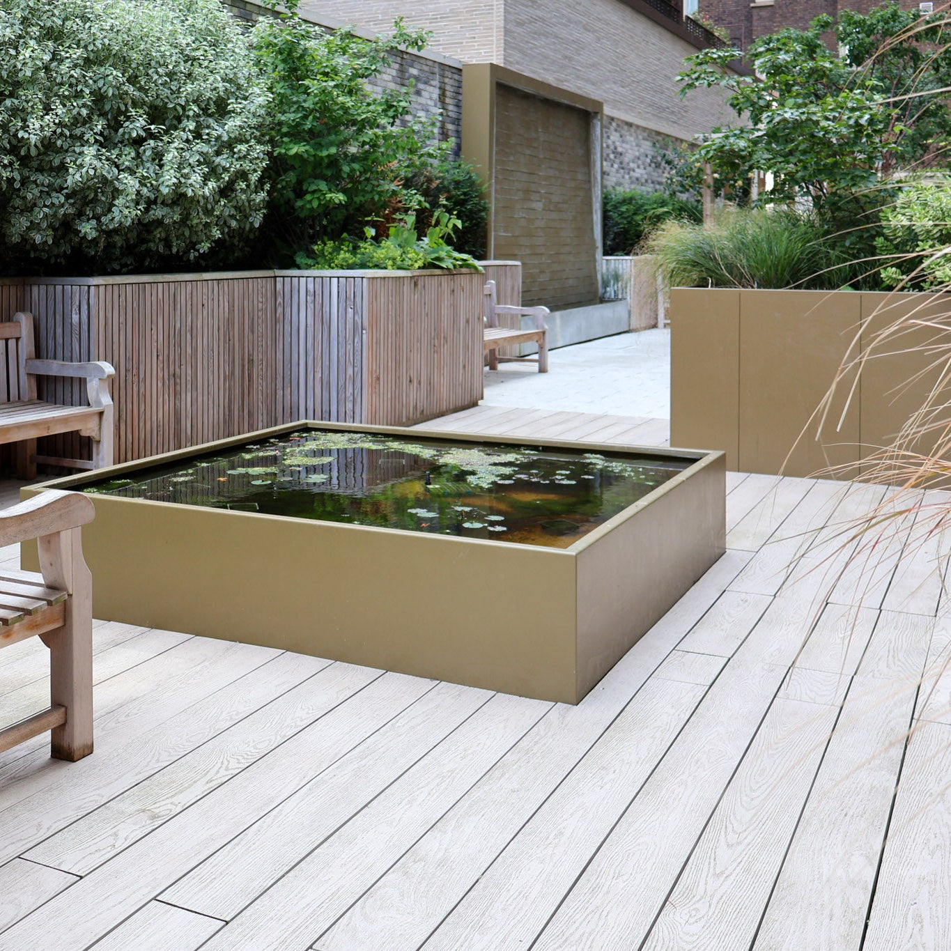 Contain Garden Planter - Square Planter Tub GEO